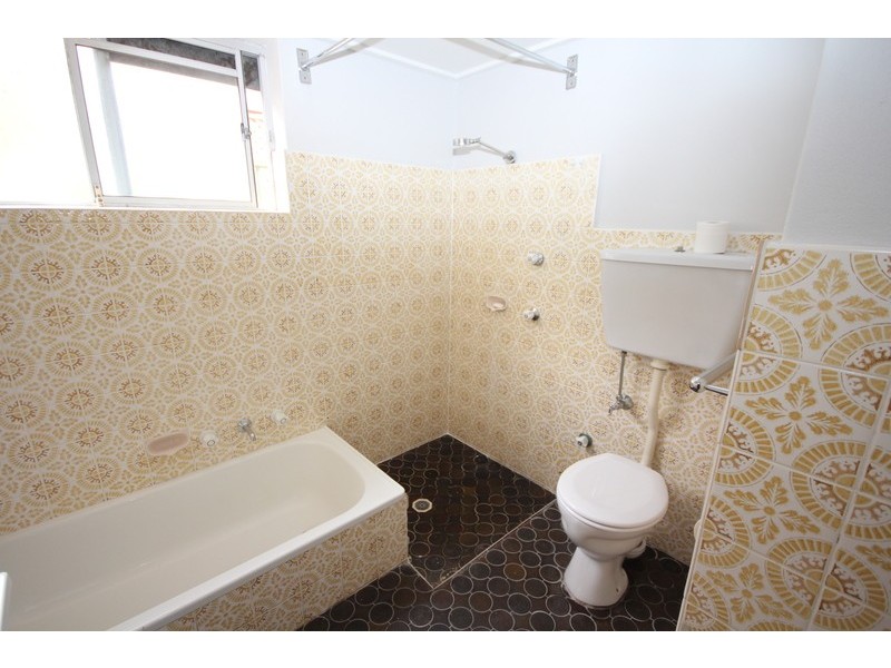 3/8  Messines Street, Shoal Bay NSW 2315