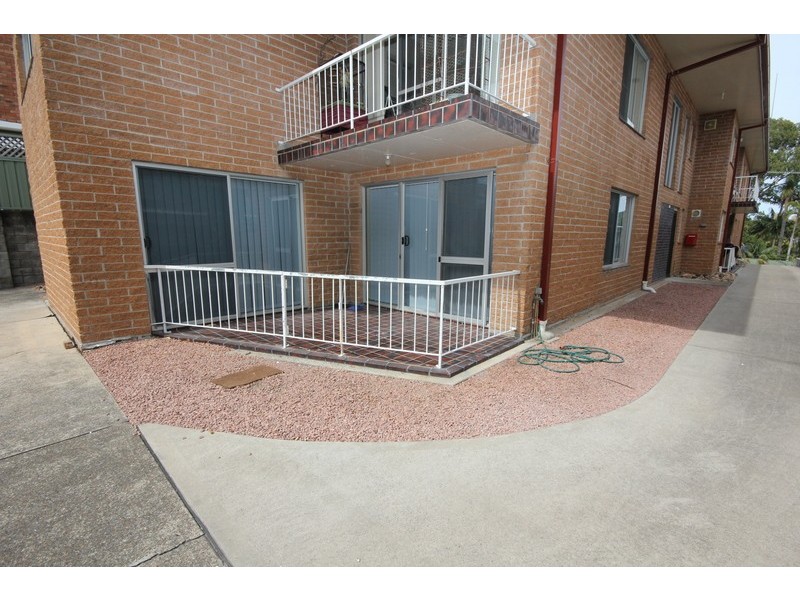 3/8  Messines Street, Shoal Bay NSW 2315