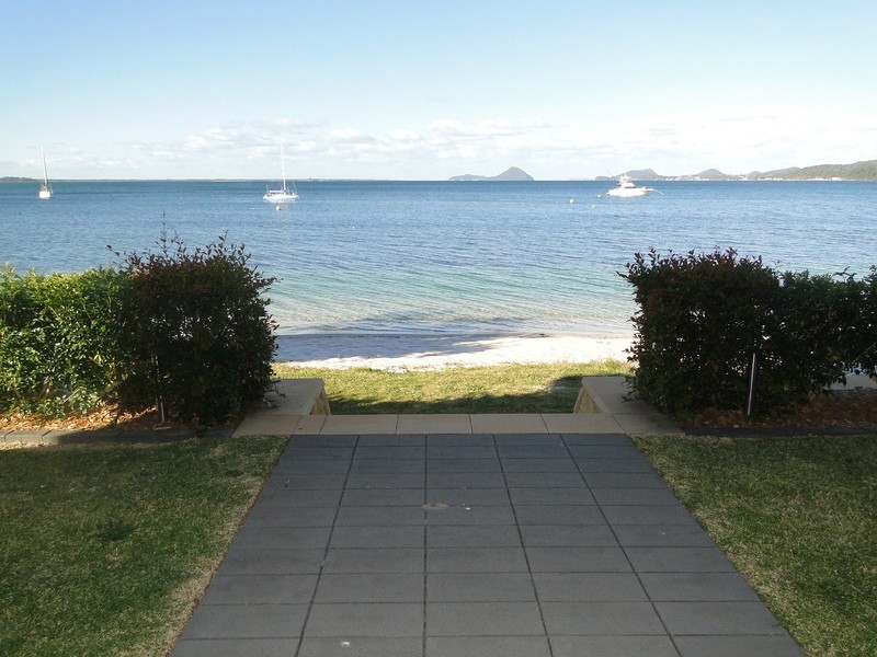 1/135 Soldiers Point Road, Soldiers Point NSW 2317