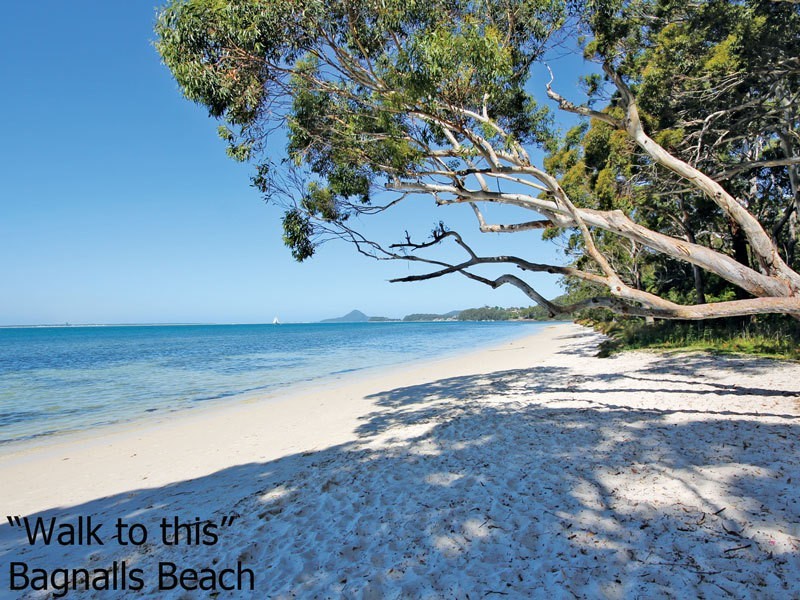 35 Christmas Bush Avenue, Nelson Bay NSW 2315