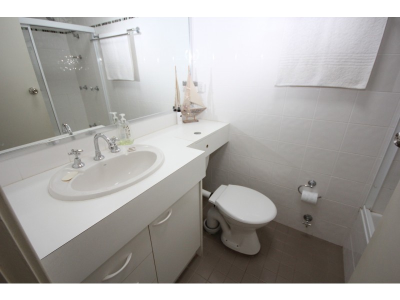 2/8-10 Columbia Close, Nelson Bay NSW 2315