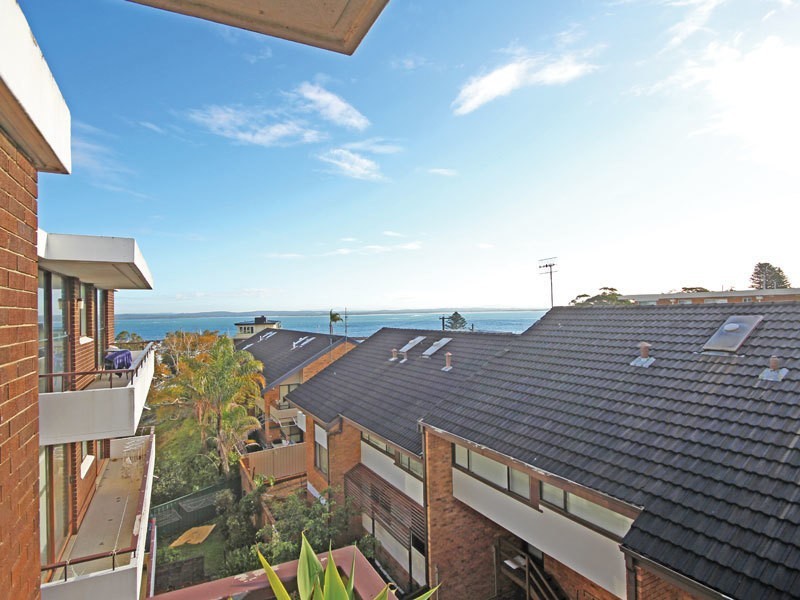 8/4 Donald Street, Nelson Bay NSW 2315