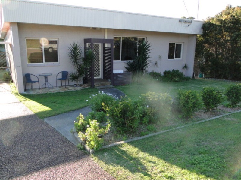 13 Bent Street, Fingal Bay NSW 2315