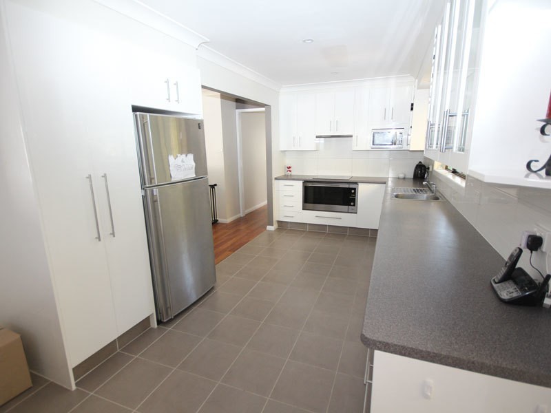 17 Irene Crescent, Soldiers Point NSW 2317