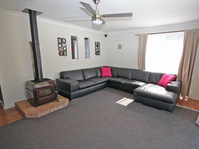 17 Irene Crescent, Soldiers Point NSW 2317