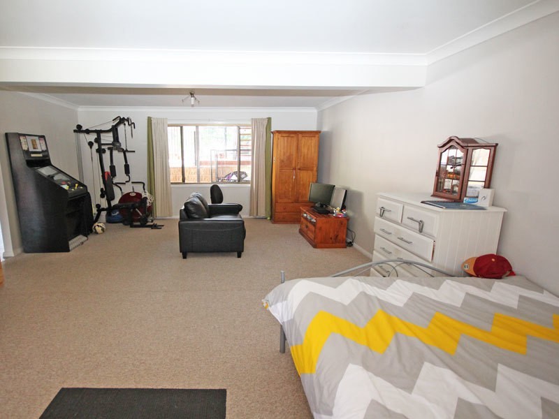 17 Irene Crescent, Soldiers Point NSW 2317