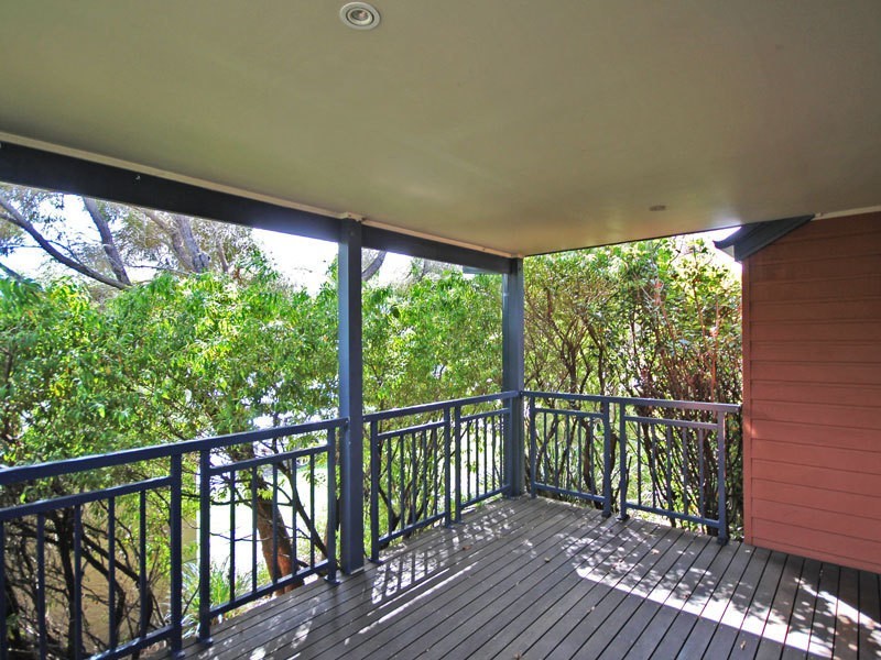 2/11 Dalton Street, Nelson Bay NSW 2315