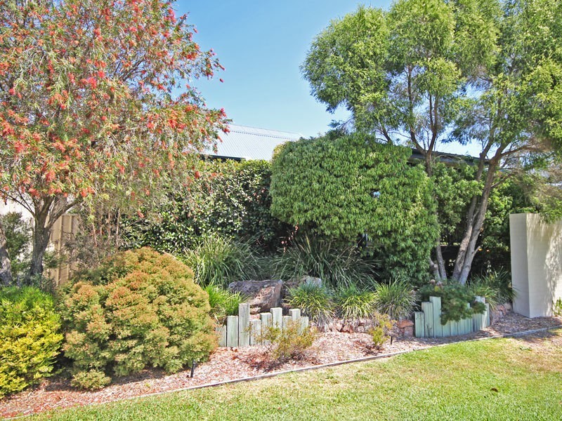 2/11 Dalton Street, Nelson Bay NSW 2315