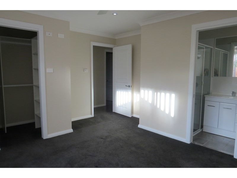 11 Oasis Close, Soldiers Point NSW 2317