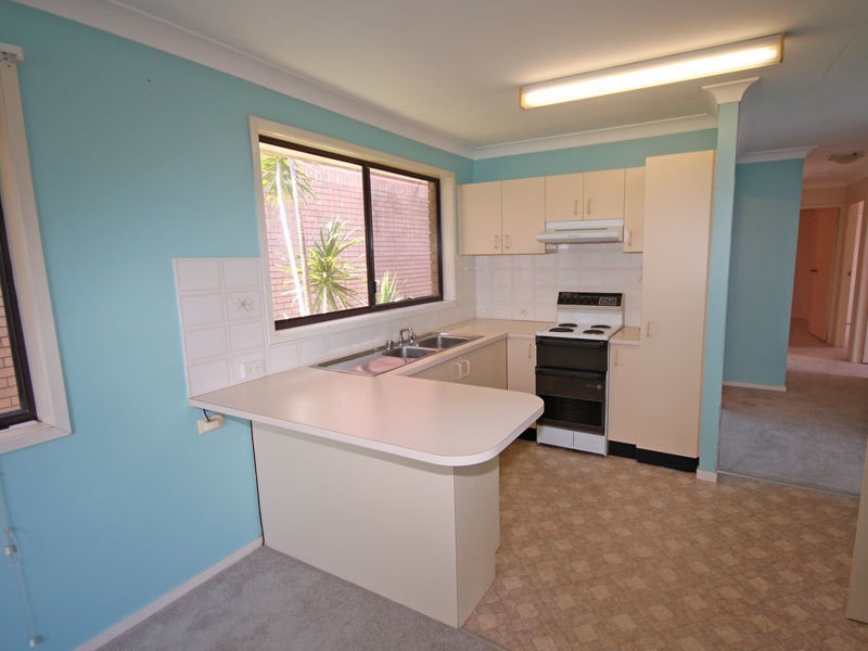 2/4 Armidale Avenue, Nelson Bay NSW 2315