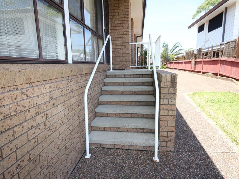 2/4 Armidale Avenue, Nelson Bay NSW 2315