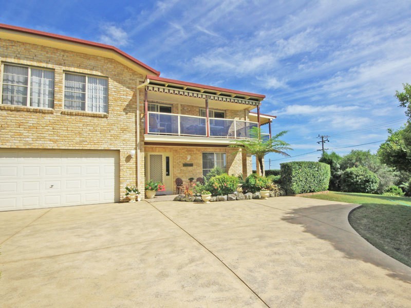 2/22 Canomii Close, Nelson Bay NSW 2315