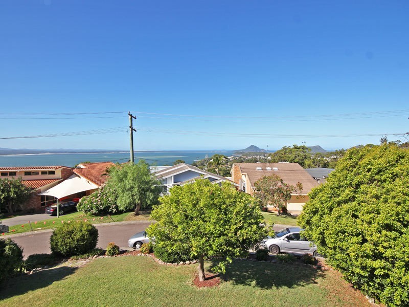 2/22 Canomii Close, Nelson Bay NSW 2315