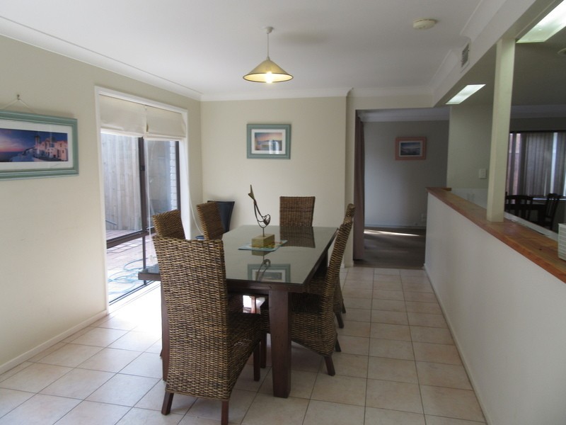 1/6 Kurrawa Close, Nelson Bay NSW 2315