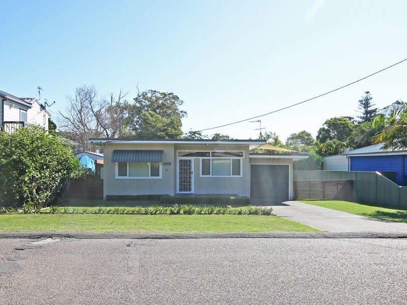 28 Rigney Street, Shoal Bay NSW 2315