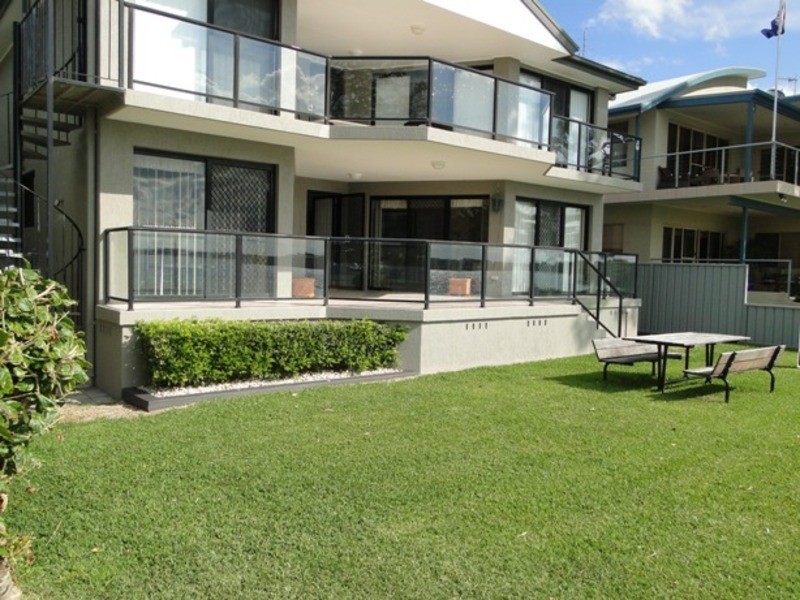 1/203 Foreshore Drive, Salamander Bay NSW 2317
