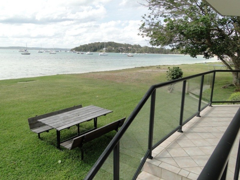 1/203 Foreshore Drive, Salamander Bay NSW 2317