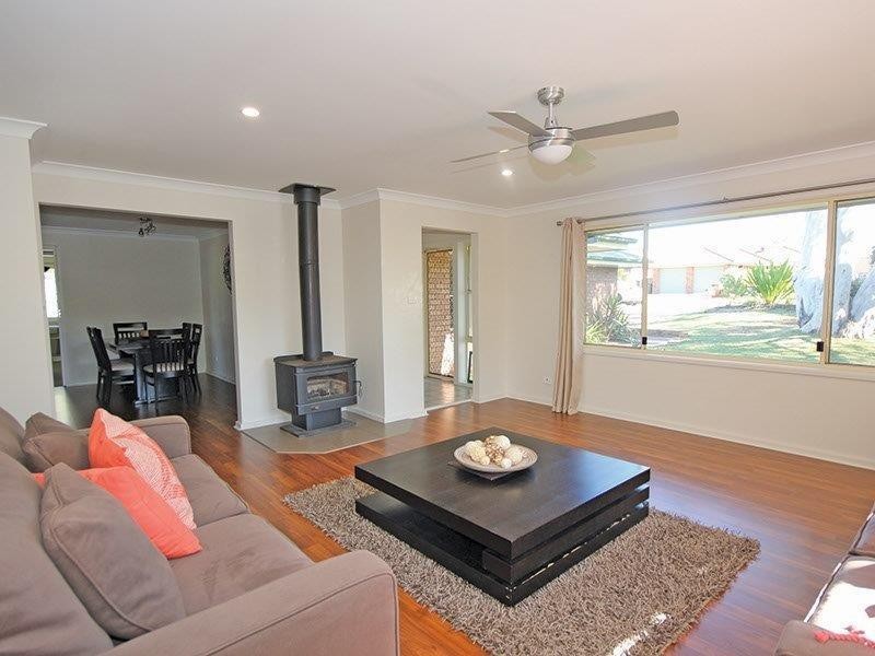 39 Yachtsman Crescent, Salamander Bay NSW 2317