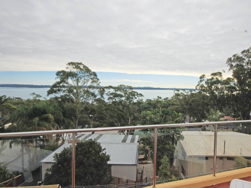 8a Wallawa Road, Nelson Bay NSW 2315