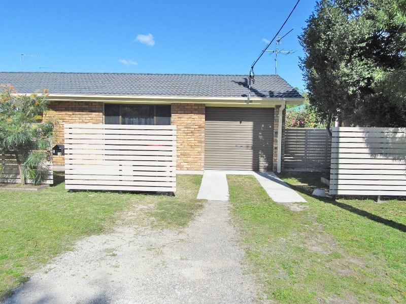 2/18 Parkes Street, Nelson Bay NSW 2315