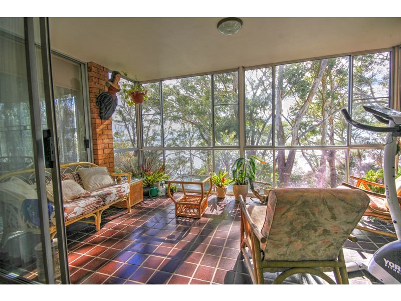 2/2 Thurlow Avenue, Nelson Bay NSW 2315