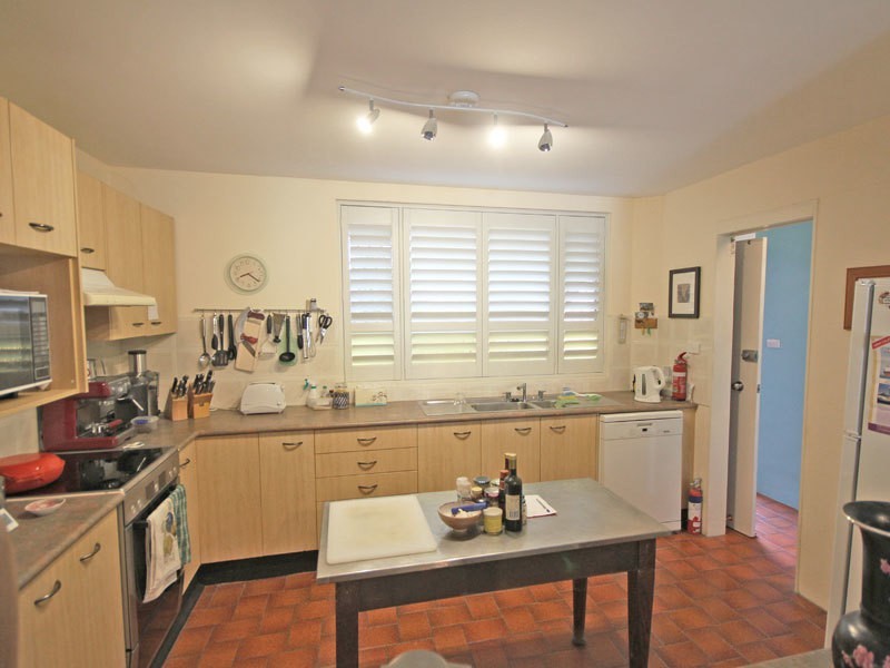 2/2 Thurlow Avenue, Nelson Bay NSW 2315