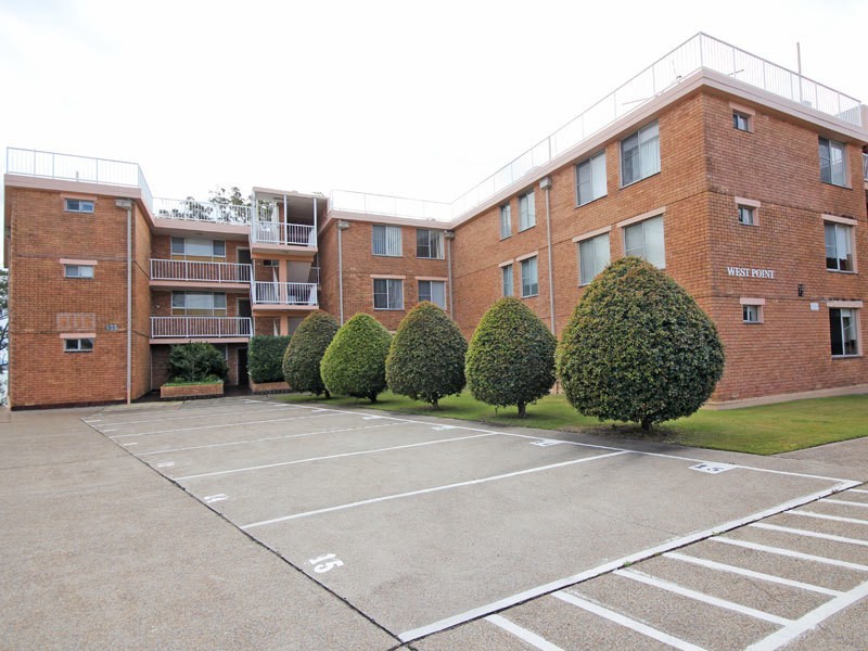 2/2 Thurlow Avenue, Nelson Bay NSW 2315