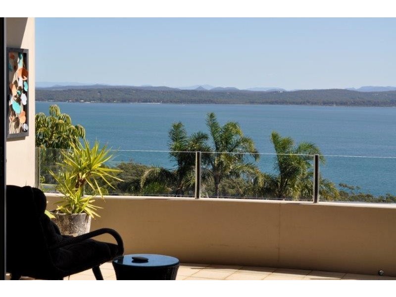 9 Wollomi Ave, Nelson Bay NSW 2315