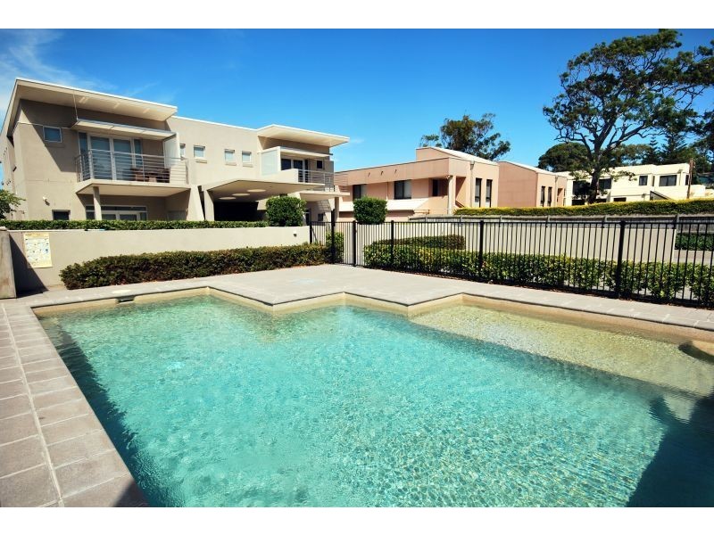 4/135 Soldiers Point Road, Soldiers Point NSW 2317