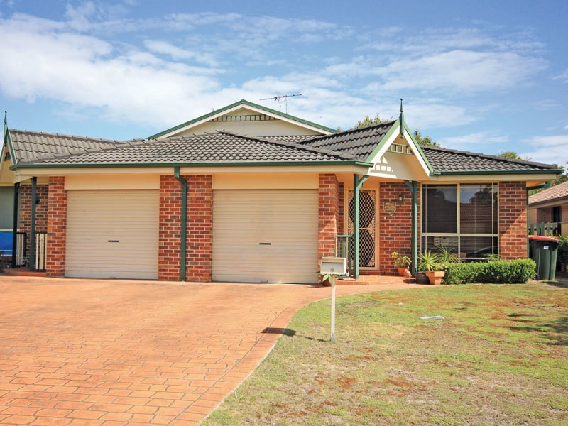 2/12 Mariner Crescent, Salamander Bay NSW 2317