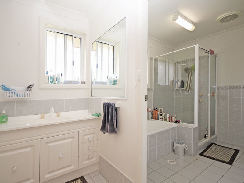117 Government Road, Shoal Bay NSW 2315