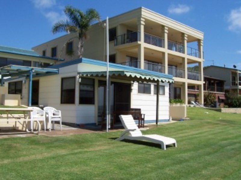 219 Soldiers Point Road, Salamander Bay NSW 2317