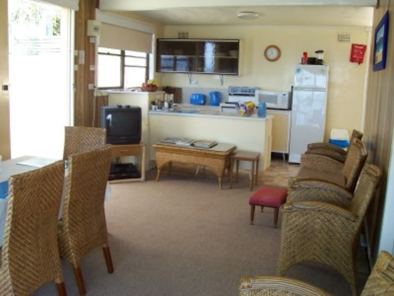 219 Soldiers Point Road, Salamander Bay NSW 2317