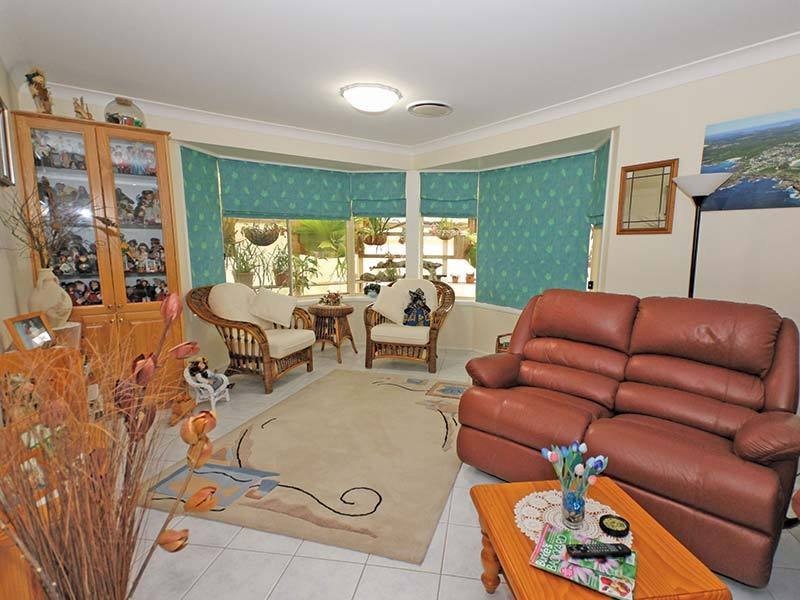 18 Hawkes Way, Boat Harbour NSW 2316