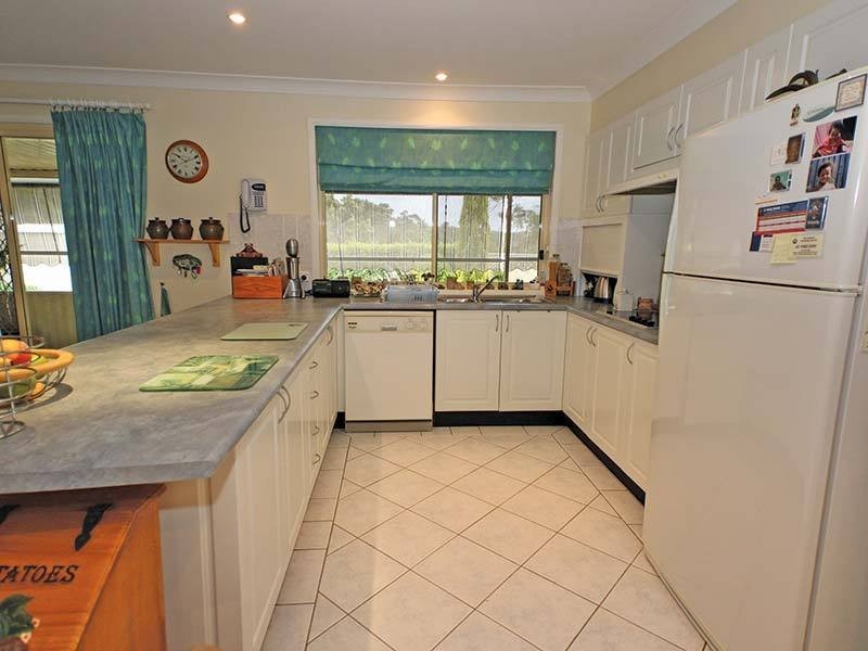 18 Hawkes Way, Boat Harbour NSW 2316