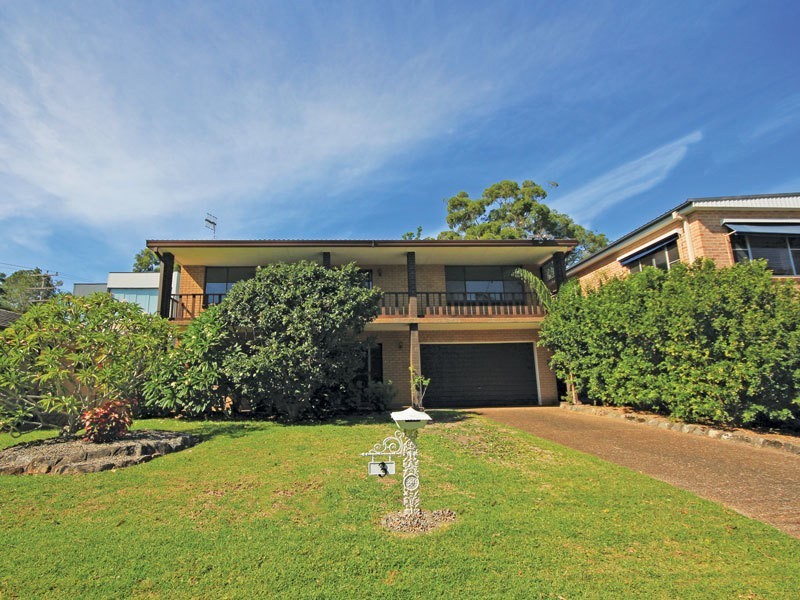 3 Fern Avenue, Soldiers Point NSW 2317