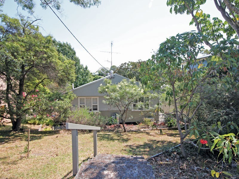 11 Thompson Place, Nelson Bay NSW 2315