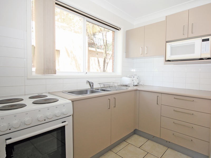 2/10 Catalina Close, Nelson Bay NSW 2315