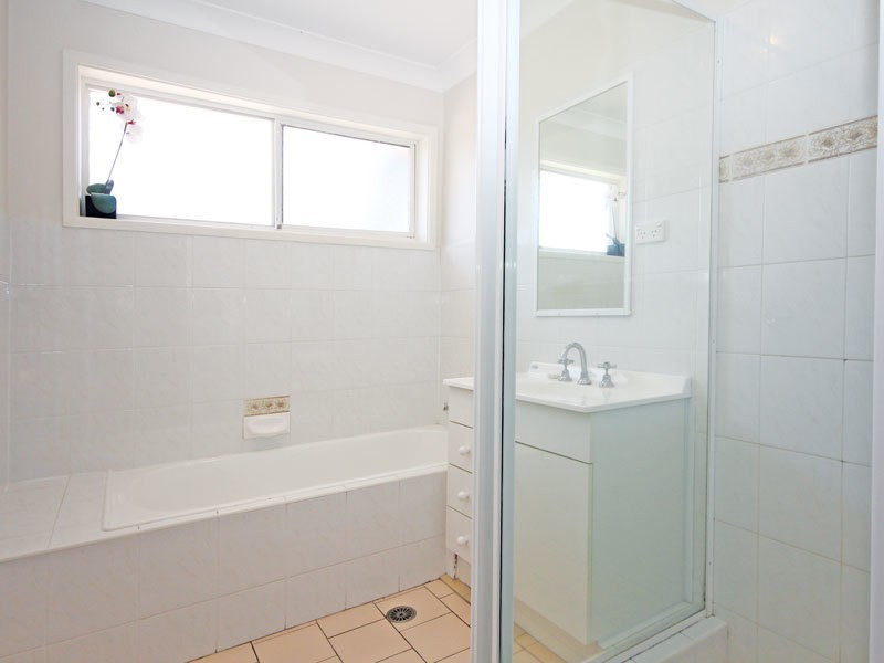 2/10 Catalina Close, Nelson Bay NSW 2315