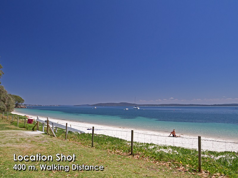 2/11a Christmas Bush Avenue, Nelson Bay NSW 2315