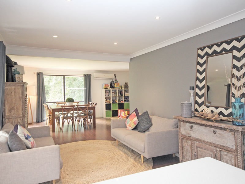11 Tallean Road, Nelson Bay NSW 2315
