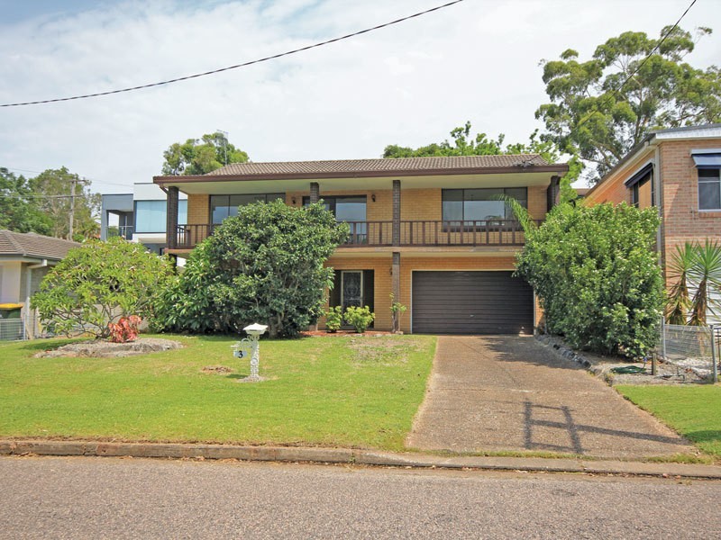 3 Fern Avenue, Soldiers Point NSW 2317