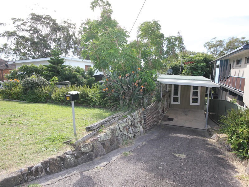 16 Montevideo Parade, Nelson Bay NSW 2315