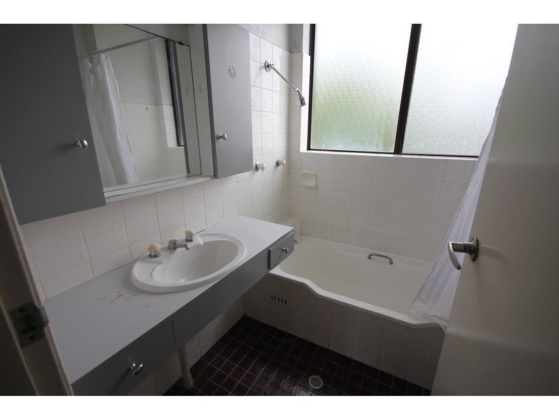 8/4 Donald Street, Nelson Bay NSW 2315
