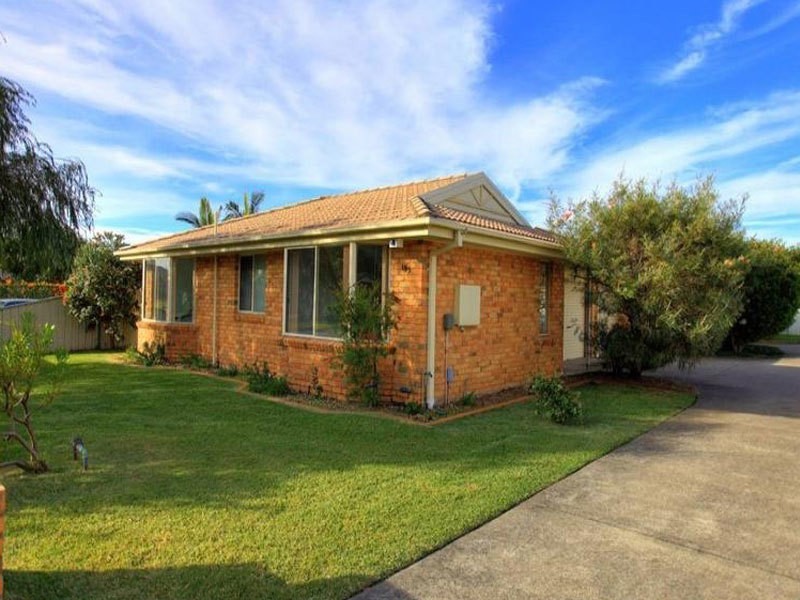 1/185 Rocky Point Road, Fingal Bay NSW 2315