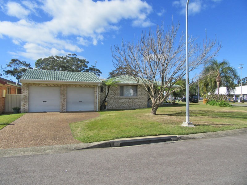 6 Redman Place, Soldiers Point NSW 2317