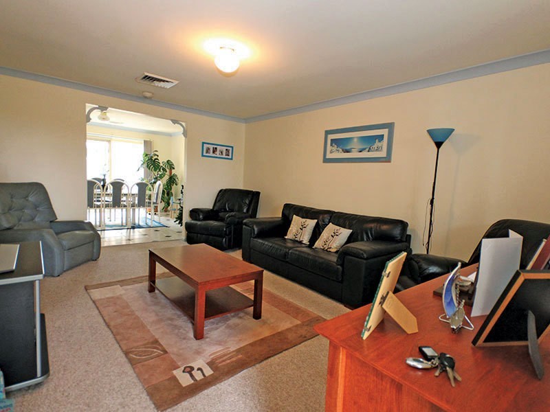 2/16 Endeavour Place, Salamander Bay NSW 2317