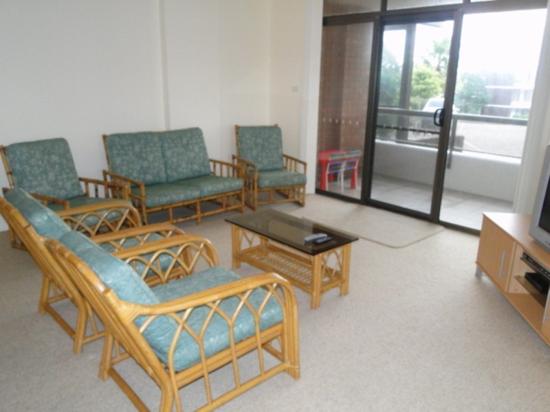 28/9-11 ‘Commodore’ Donald Street, Nelson Bay NSW 2315