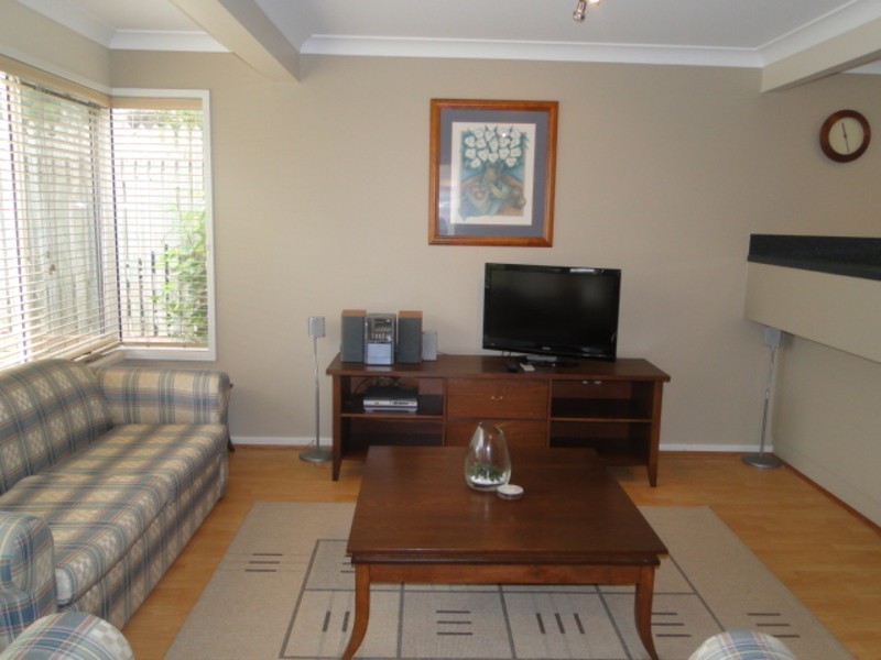 2/15 Cromarty Road, Soldiers Point NSW 2317