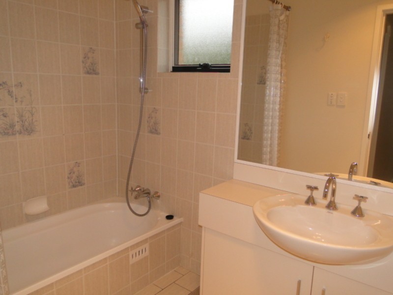 2/15 Cromarty Road, Soldiers Point NSW 2317